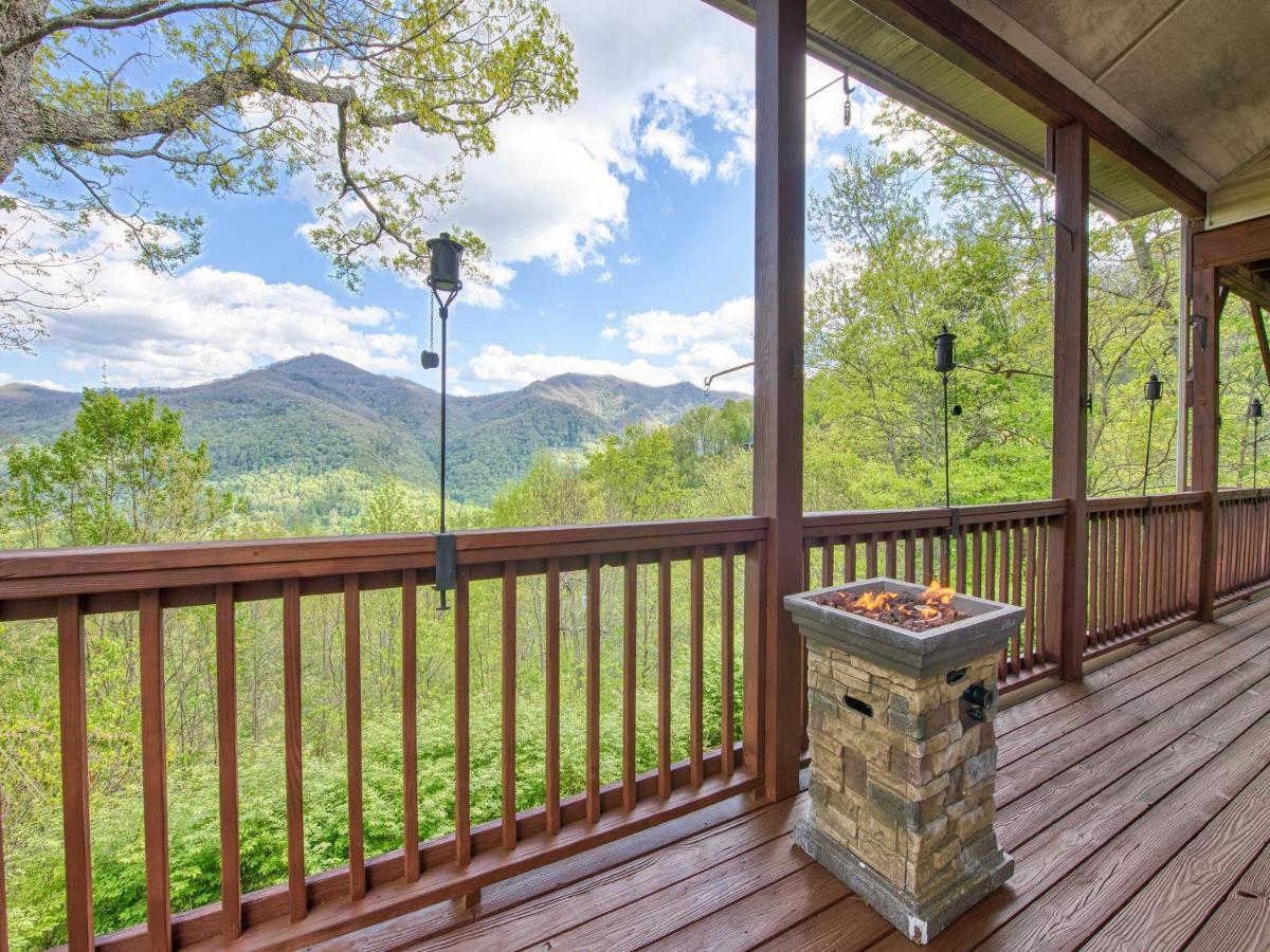 Bonnie View 21 - Amazing Smoky Mountain Retreat With Beautiful Scenic Views! Home Maggie Valley Exterior foto